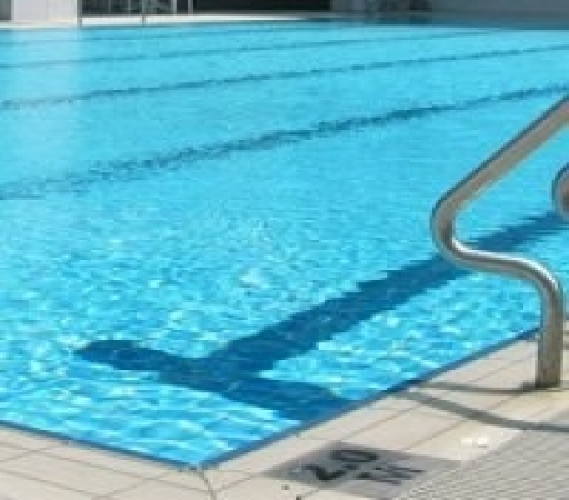 هشدار یک متخصص نسبت به عوارض کلرزنی غیراستاندارد استخرها