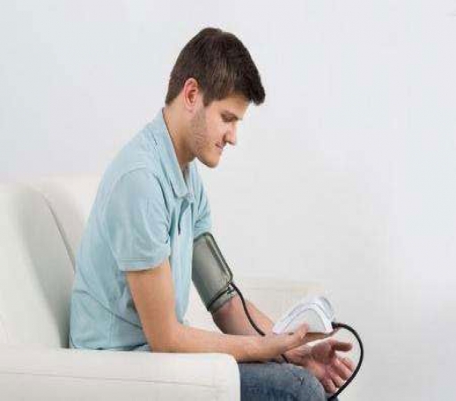 ارتباط فشار خون در مردان با سلامت روانی آنها