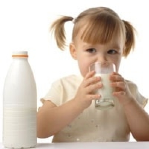 راهکارهای افزایش علاقه کودکان به مصرف بیشتر شیر